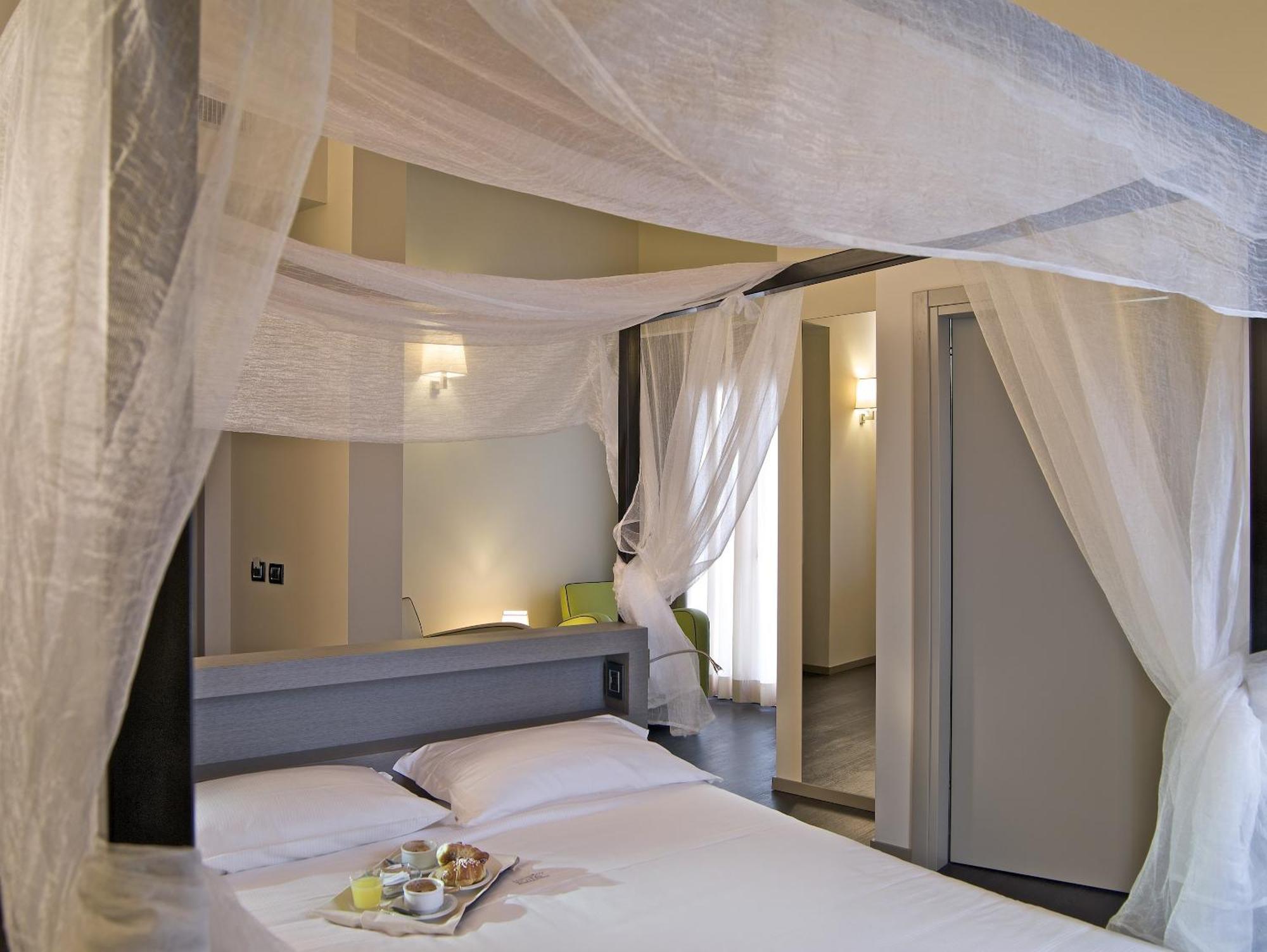Harmony Suite Hotel Selvino Exteriér fotografie